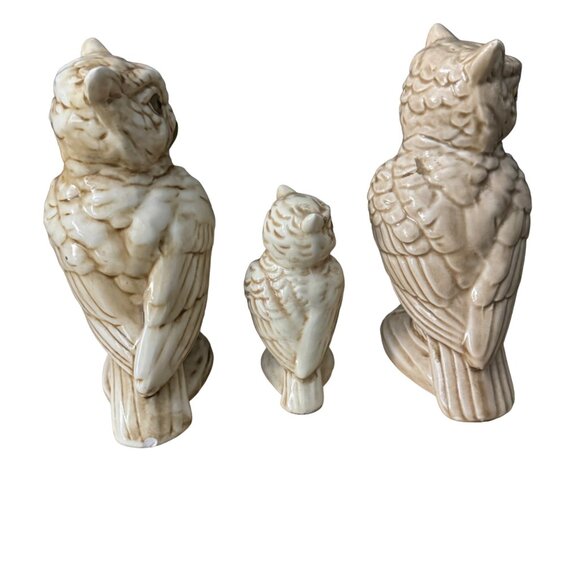 Vintage 1970's Ceramic Owl Family Figurines Hand Painted - Picture 2 of 7